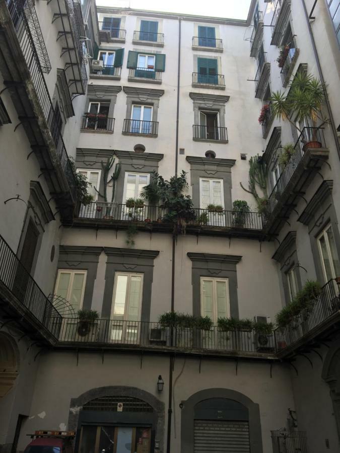 Le Rondini Della Pietrasanta Apartment Naples Exterior photo